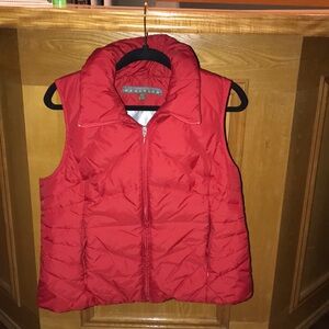 Kenneth Cole Reaction Woman’s Red Down Puffer Vest - XL